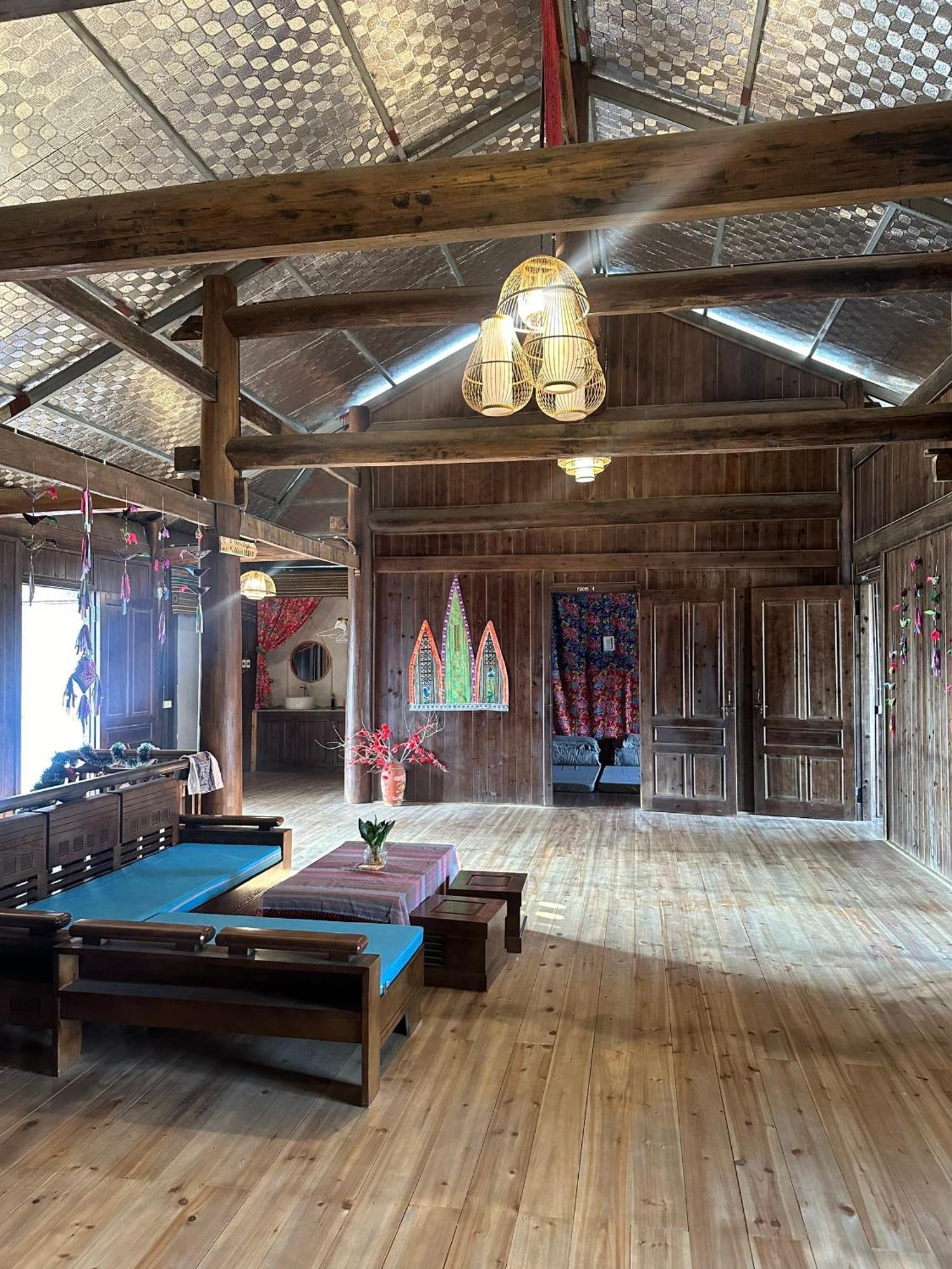 Little Ta Van Homestay Sapa Exteriör bild
