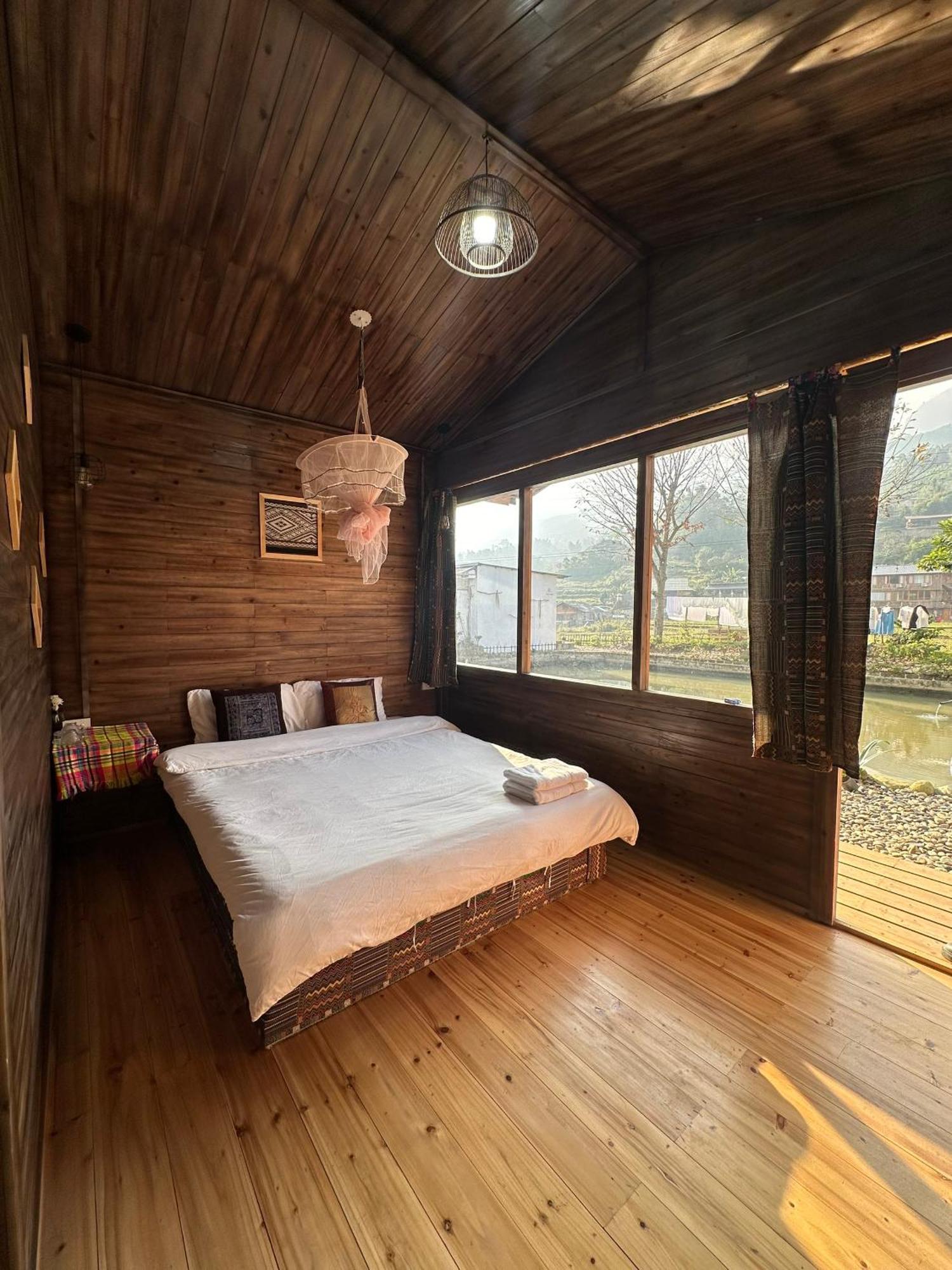 Little Ta Van Homestay Sapa Exteriör bild