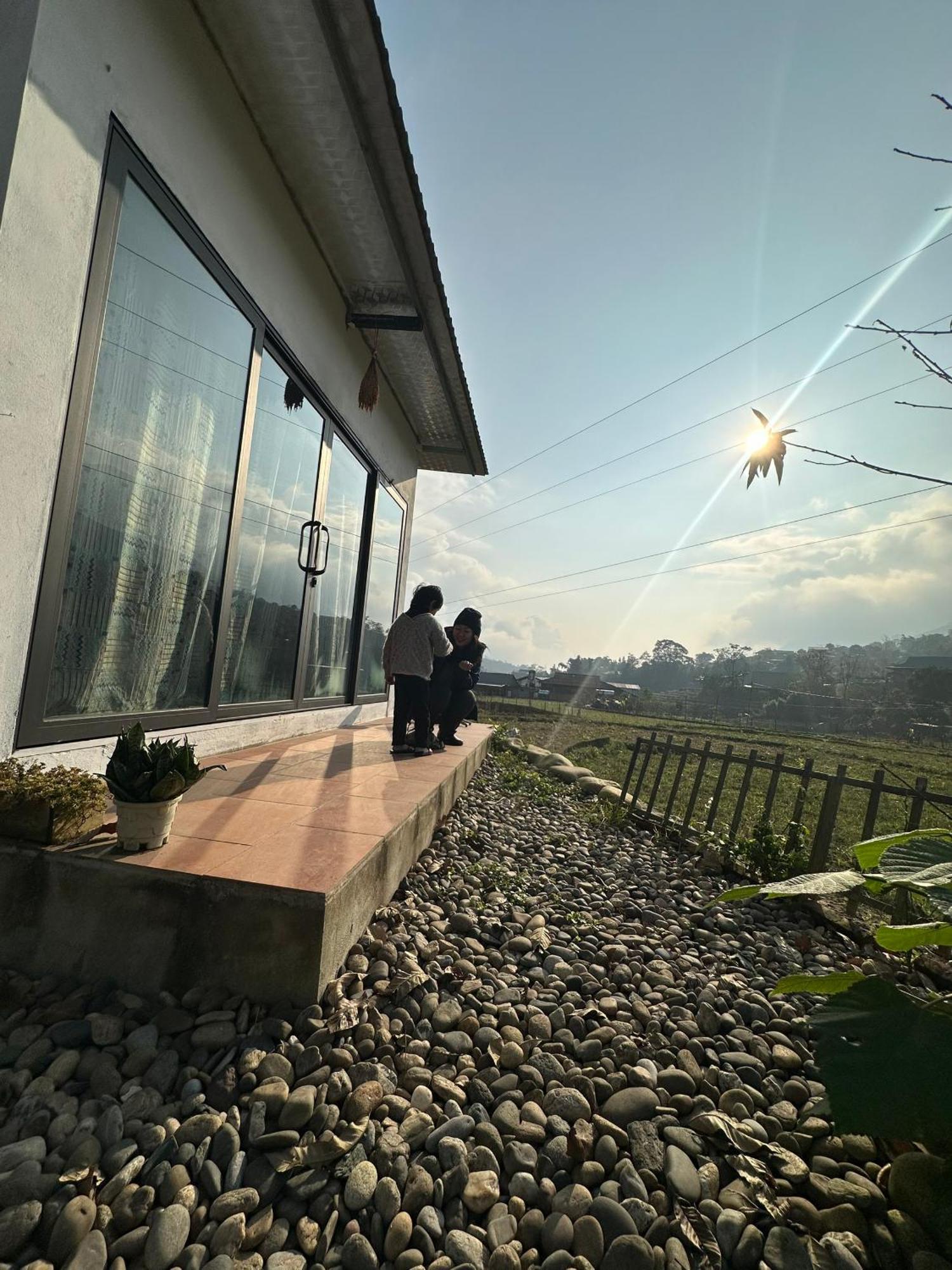 Little Ta Van Homestay Sapa Exteriör bild